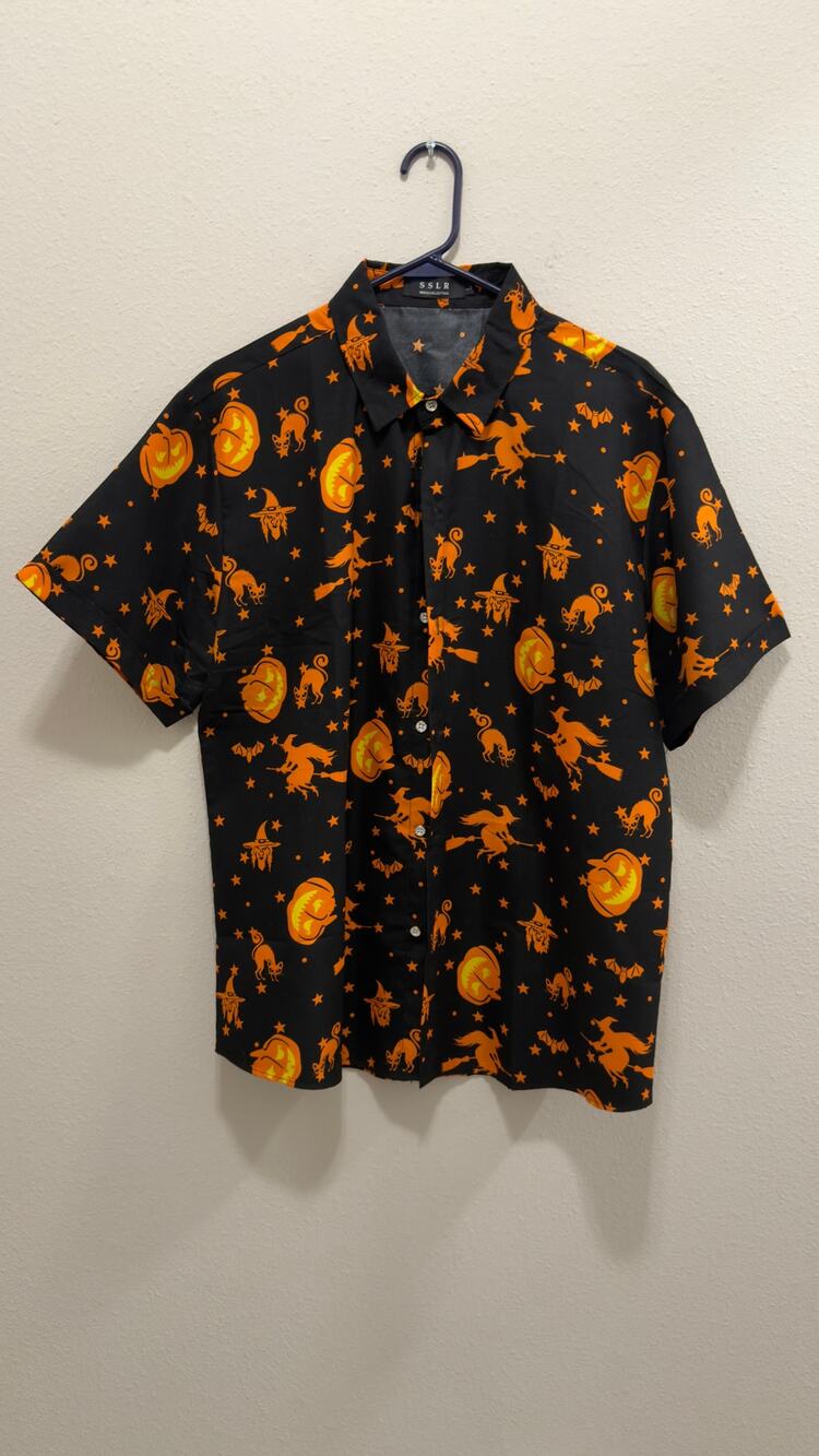SSLR Men's Halloween Button-Down Shirt Witches Pumpkins Cats Short Sleeve Large